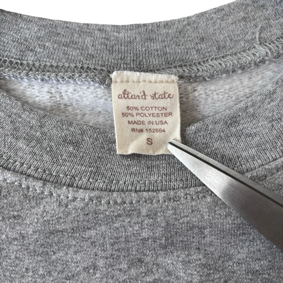 Altar’d State Gray Sweatshirt Sz S - Picture 5 of 10
